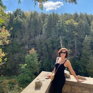 Meet your Posher, Dusana